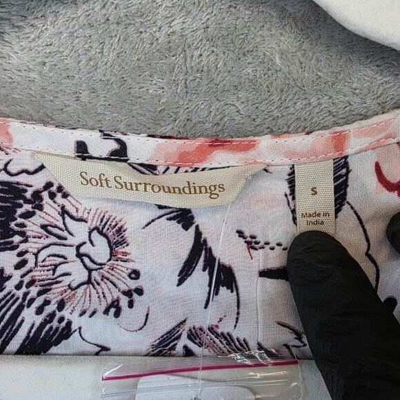 Soft Surroundings Rosada Blouse Womens Small Pink Floral Pom Pom Boho Top NWT - Picture 2 of 12